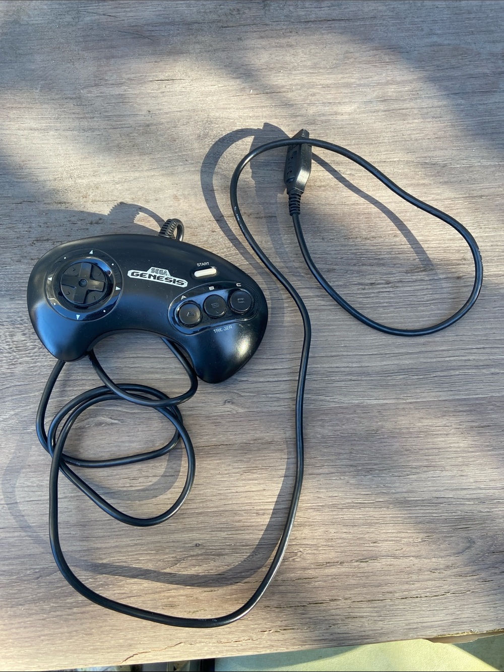 Vintage OEM Sega Genesis 3 Button Controller Model 1650 - Black